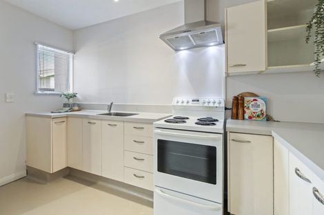 Photo of property in 4/115 Waltham Road, Sydenham, Christchurch, 8023