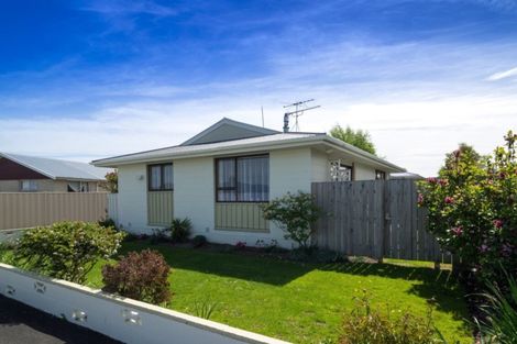 Photo of property in 1/122 Grove Street, Tinwald, Ashburton, 7700