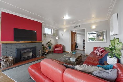 Photo of property in 14 Barrett Street, Westown, New Plymouth, 4310