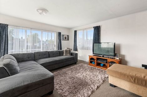 Photo of property in 19 Fenruss Street, Fairy Springs, Rotorua, 3015