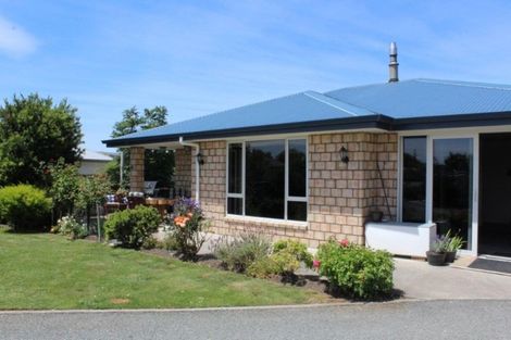 Photo of property in 26 Kohikiko Place, Pohara, Takaka, 7183