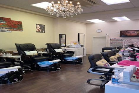 Photo of property in 18 Panama Street, Martinborough, 5711