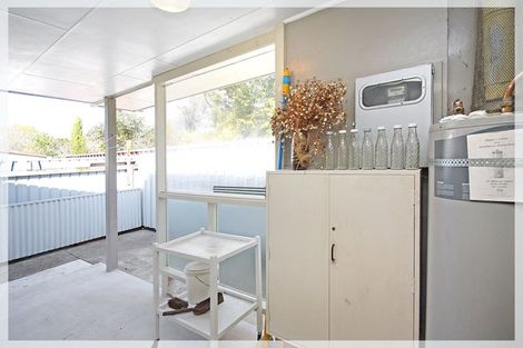 Photo of property in 89a Queenwood Road, Levin, 5510