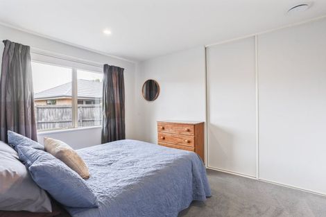 Photo of property in 7 Ambrose Place, Rangiora, 7400