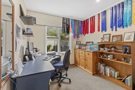 Photo of property in 43 Wood Street, Wainuiomata, Lower Hutt, 5014