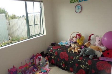 Photo of property in 28 Abiru Crescent, Favona, Auckland, 2024