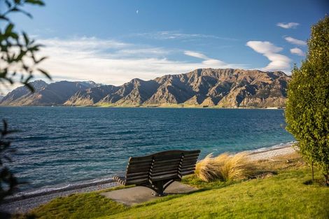 Photo of property in 34 Skinner Crescent, Lake Hawea, 9382