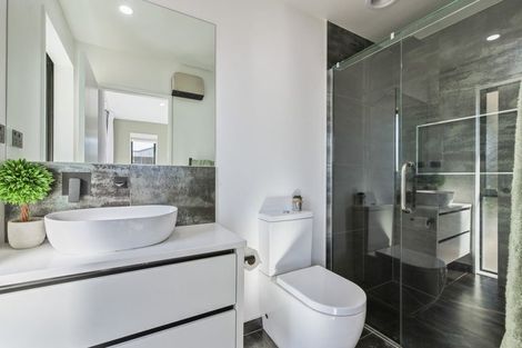 Photo of property in 17 Palmer Avenue, Rolleston, 7615