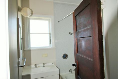 Photo of property in 4 Witham Street, Oamaru North, Oamaru, 9400