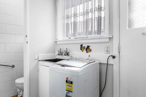 Photo of property in 1/5 Chislehurst Place, Bryndwr, Christchurch, 8052