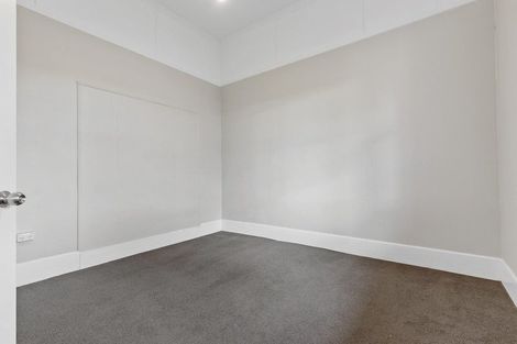 Photo of property in 35 West Street, West End, Palmerston North, 4412