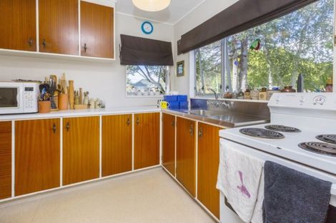 Photo of property in 8a Tawai Street, Trentham, Upper Hutt, 5018