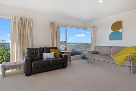 Photo of property in 437a Oceanbeach Road, Mount Maunganui, 3116