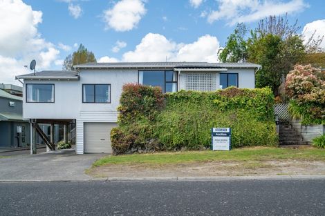 Photo of property in 8 Rokino Road, Taupo, 3330