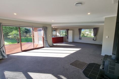 Photo of property in 2535 Lake Brunner Road, Inchbonnie, Kumara, 7875