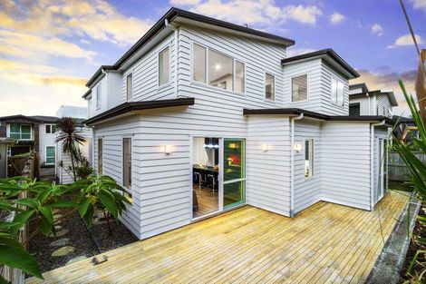 Photo of property in 41 Remuremu Street, Long Bay, Auckland, 0630