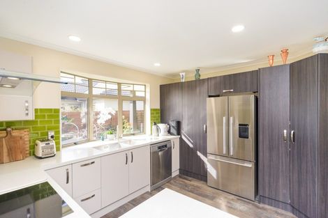 Photo of property in 15 Washington Parade, Milson, Palmerston North, 4414