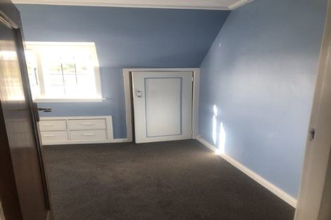 Photo of property in 34 Wainui Road, Waiwhetu, Lower Hutt, 5010