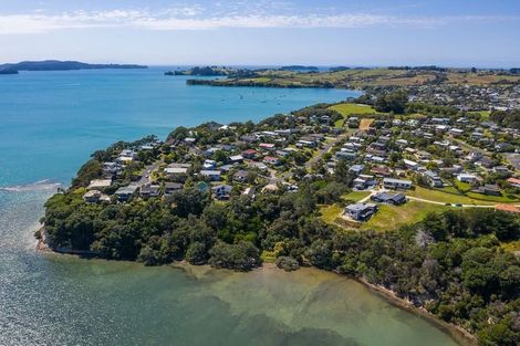 Photo of property in 3 Wendy Hood Way, Snells Beach, 0920