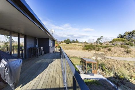 Photo of property in 13 Grove Avenue, Weston, Oamaru, 9401