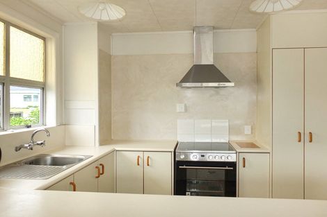 Photo of property in 23 Pratt Avenue, Foxton Beach, Foxton, 4815