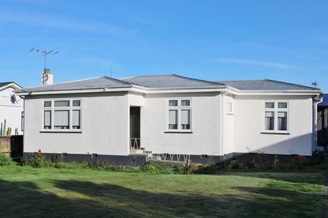 Photo of property in 5 Lansdowne Crescent, Lansdowne, Masterton, 5810
