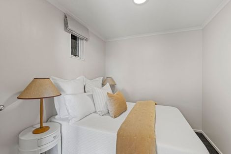 Photo of property in 133 Clifton Terrace, Clifton, Christchurch, 8081