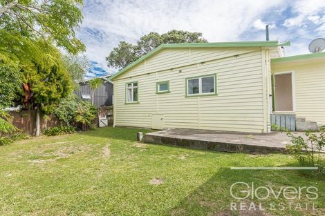 Photo of property in 15 Powell Street, Avondale, Auckland, 1026