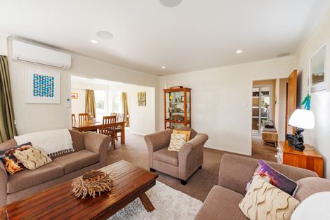 Photo of property in 4 Anaru Place, Awapuni, Palmerston North, 4412