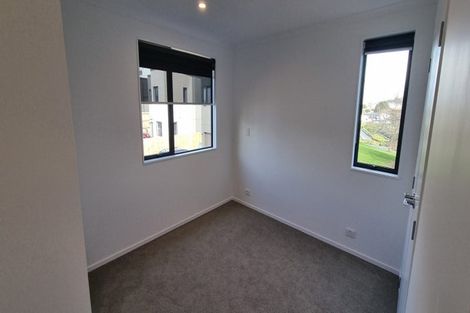 Photo of property in 16 Harlow Crescent, Glen Innes, Auckland, 1072