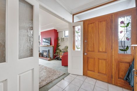 Photo of property in 14 Barrett Street, Westown, New Plymouth, 4310