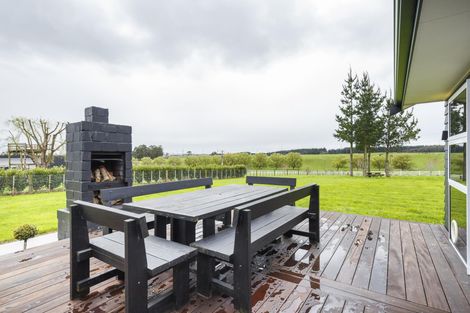 Photo of property in 733 Stoney Creek Road, Bunnythorpe, Palmerston North, 4470