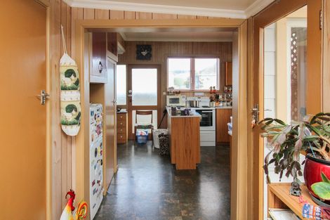 Photo of property in 28 Lincoln Street, Hampden, 9410