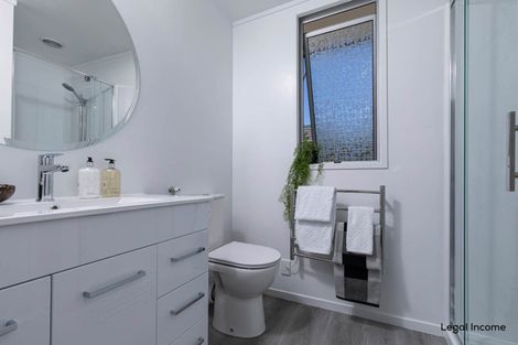 Photo of property in 826 Beach Road, Browns Bay, Auckland, 0630