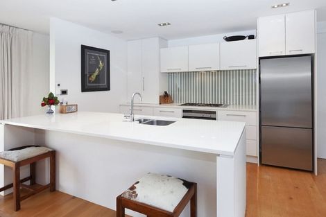 Photo of property in 98a Watford Street, Strowan, Christchurch, 8052