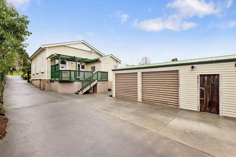 Photo of property in 60 Prospect Terrace, Pukekohe, 2120