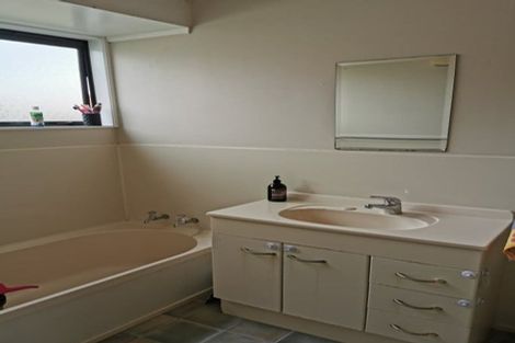 Photo of property in 9a Dowding Street, Melville, Hamilton, 3206