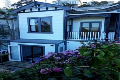 Photo of property in 21 Mortimer Terrace, Aro Valley, Wellington, 6021