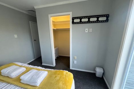 Photo of property in 74 Peacockes Road, Fitzroy, Hamilton, 3206