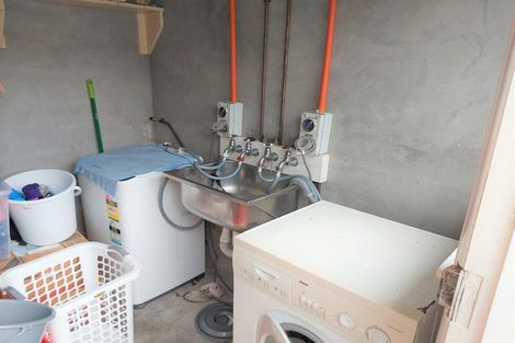 Photo of property in 25-35 Butler Street, Naenae, Lower Hutt, 5011