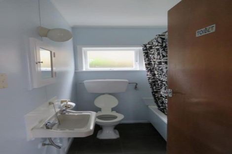 Photo of property in 32 Robe Street, New Plymouth, 4310