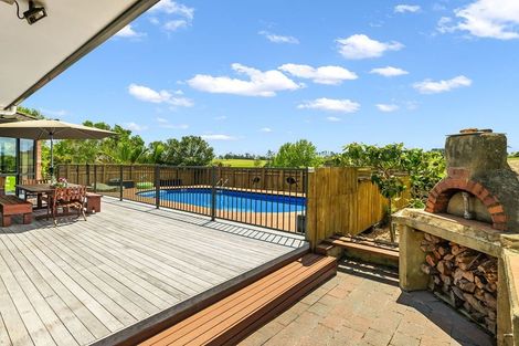 Photo of property in 1049 Pipiwai Road, Ruatangata West, Whangarei, 0176