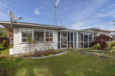 Photo of property in 74 Kennedy Drive, Levin, 5510