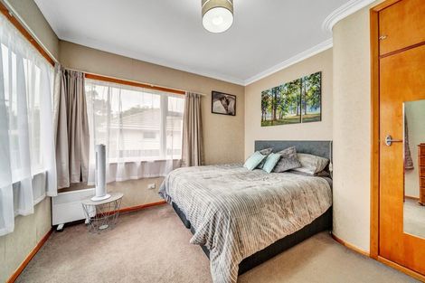 Photo of property in 4 Goodson Place, Hawera, 4610