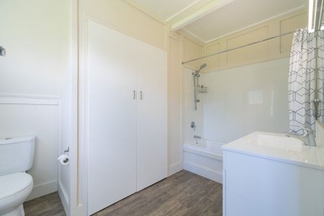 Photo of property in 239 Milford Road, Te Anau, 9600