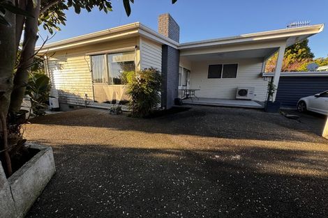 Photo of property in 1 Emerald Hill, Havelock North, 4130