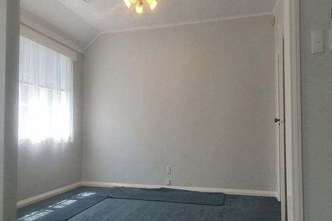 Photo of property in 125 Waiwhetu Road, Waterloo, Lower Hutt, 5011