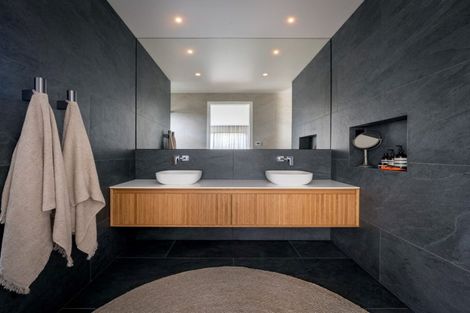 Photo of property in 7 Ruby Ridge, Wanaka, 9305