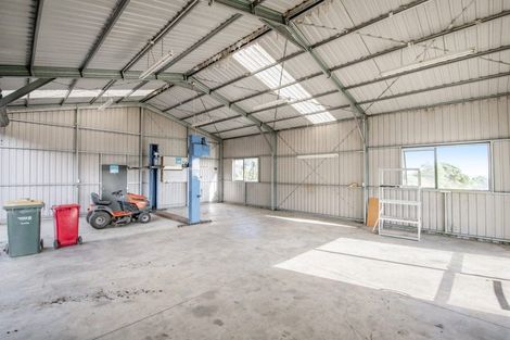 Photo of property in 236 Wishart Road, Helensville, 0875