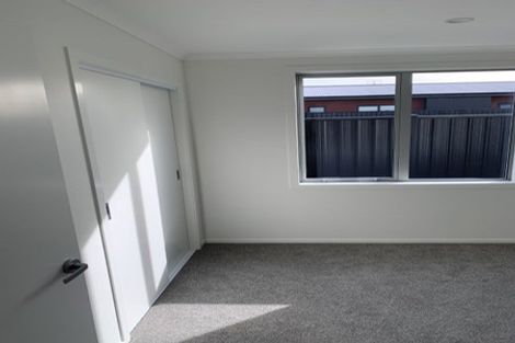 Photo of property in 52 Empire Crescent, Papamoa, 3118